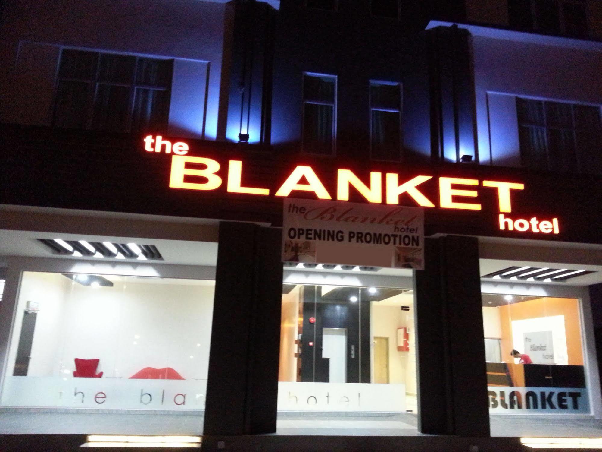 โรงแรมเดอะ แบล็งเก็ต เซเบรัง จายา เพราย ภายนอก รูปภาพ